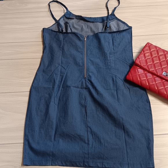 Plus Size Women Elegant Basic Denim Sleeveless Bodycon Slip Dress - Picture 10 of 16